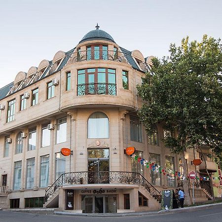 Amber Hotel Baku Exterior photo