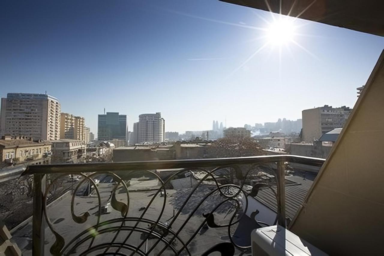 Amber Hotel Baku Exterior photo